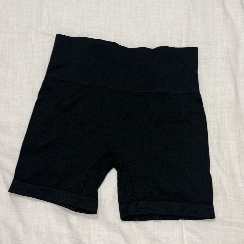 Colsie Ribbed Biker Shorts